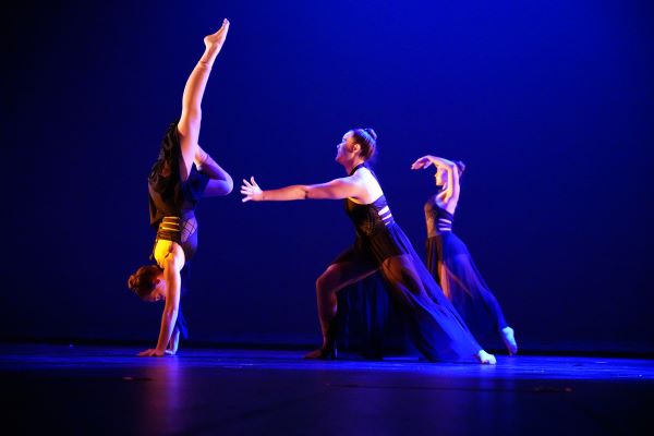 EWMD Performing Company | East West Music & Dance